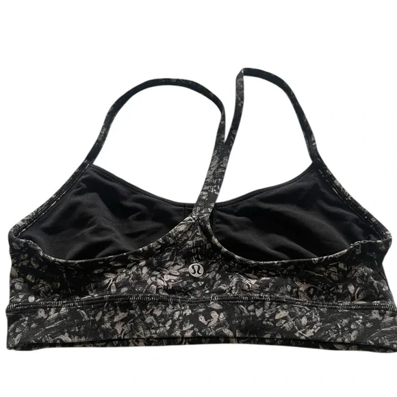Lululemon Flow Y Bra Nulu *Light
Blossom Overlay Starlight Multi Size 6 - Picture 10 of 11